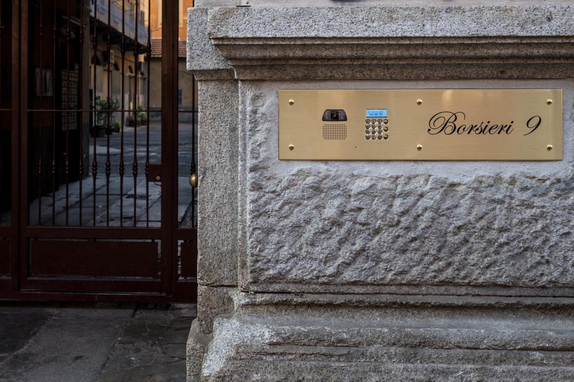 Shortmi Borsieri Lägenhet Milano Exteriör bild